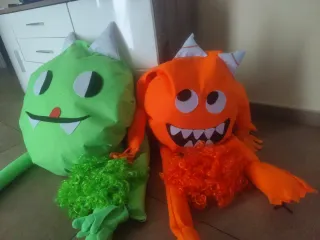 Disfraz Pareja Monstruos Naranja y Verde