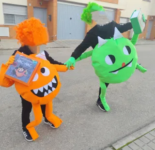 Disfraz Pareja Monstruos Naranja y Verde