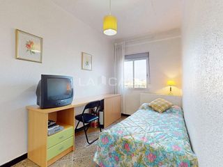 Piso en venta en Aiora en Valencia