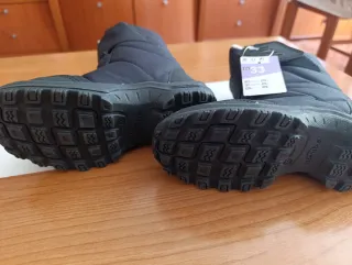 Botas de nieve Quechua Talla 33 nuevas