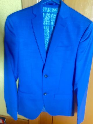 Americana azul talla 40. Impecable