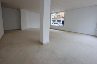 Local comercial en alquiler en Montijo