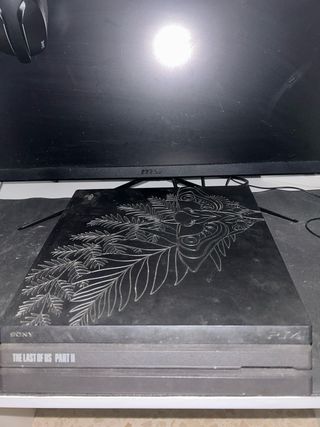 PS4 Pro 1TB Edición Limitada The Last of Us
