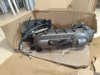 Motor Piaggio Typhoon 50 Original