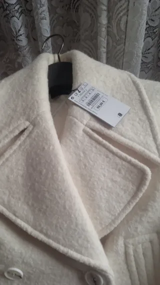 Chaquetón blanco Sfera tres cuartos talla M