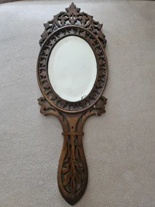 Espejo de tocador antiguo tallado