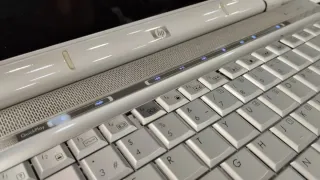 HP dv6500 Portátil Plata/Blanco