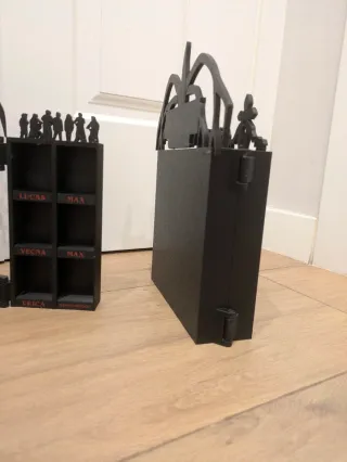 Expositor Funko Pop Stranger Things Kinder Joy