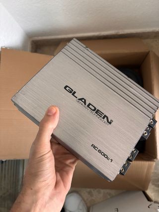 Sistema sonido SQ Gladen Mosconi