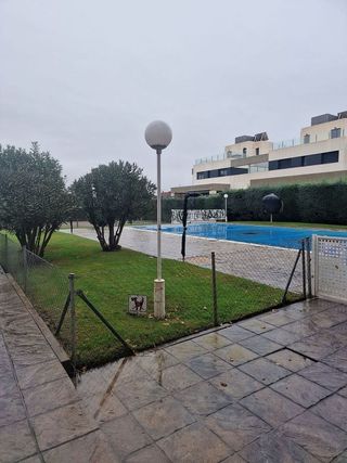 Dúplex en alquiler en Valdemarín en Madrid
