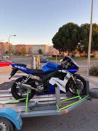 Yamaha R6