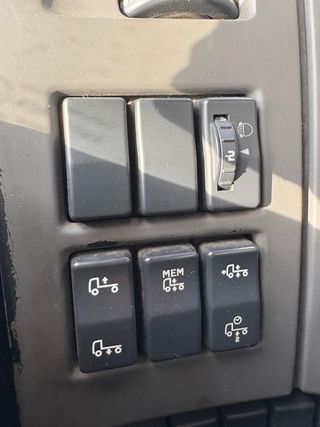 Camion rigido Renault Midlum 220 Dxi 2014