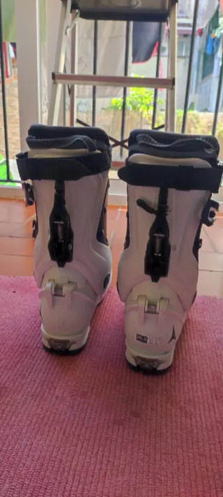 Botas de esquí de montaña Atomic