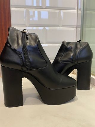 Botines Zara plataforma tacón 38