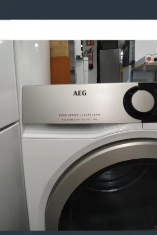 Secadora AEG 8kg Bomba Calor Condensación