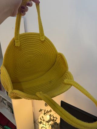 Bolso Capazo Redondo Amarillo Stradivarius