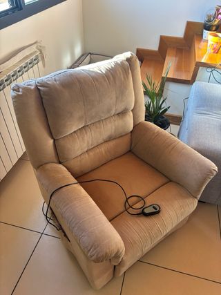 Sillón eléctrico beige