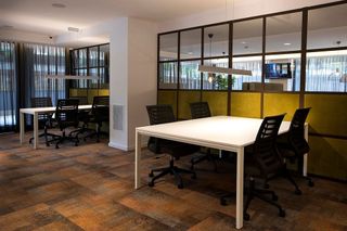 Oficina en alquiler en Sant Just Desvern