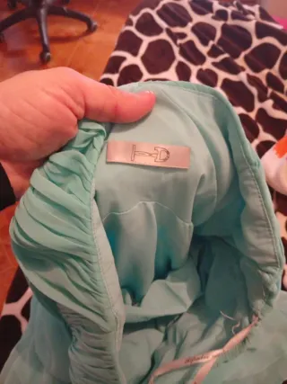 Vestido de fiesta corto color verde azulado