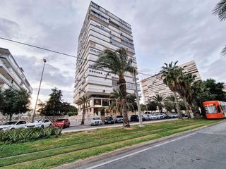 Piso en alquiler en Playa de San Juan en Alicante