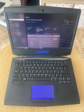 Alienware 14 Portátil Negra