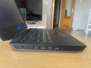 Alienware 14 Portátil Negra