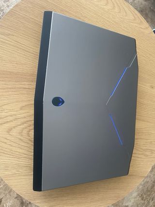 Alienware 14 Portátil Negra