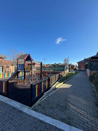 Casa adosada en venta en Los Olivos - Los Ángeles - Perales del río en Getafe