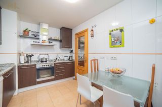 Casa adosada en venta en Los Olivos - Los Ángeles - Perales del río en Getafe