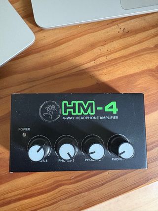 Pack Podcast: Micros, Soportes, Auriculares...