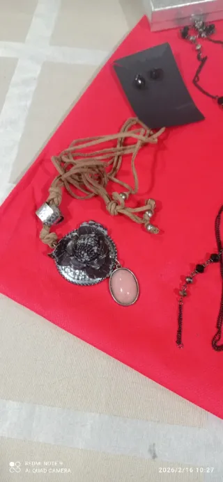 Lote di Gioielli Vari Varietà Seconda Mano