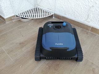 Robot Limpiafondos Pondee Negro/Azul
