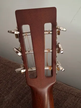 Martin 000-17SM 12 trastes. Slotted headstock