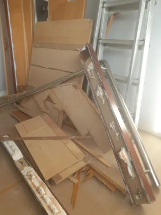 Se asen limpieza de pisos y locales