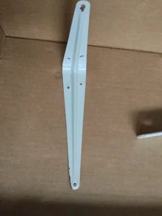 5 escuadras baldas robustas