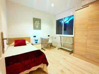 Chalet en alquiler en La Pineda en Castelldefels