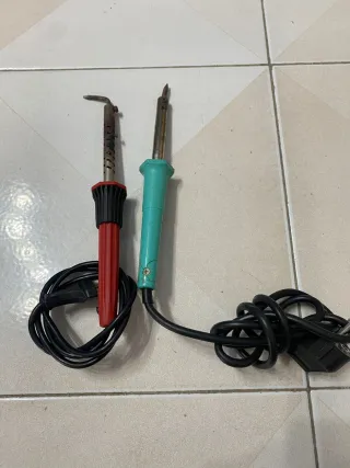 Saldatori vintage per elettronica