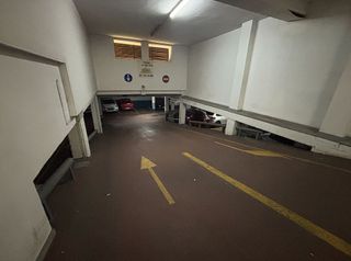 Garaje en alquiler en Ca n'Anglada en Terrassa