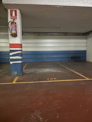 Garaje en alquiler en Ca n'Anglada en Terrassa