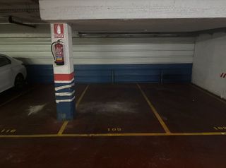 Garaje en alquiler en Ca n'Anglada en Terrassa