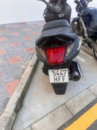 Moto 125 sym gts evo ańo 2011.falta pasar itv 2026