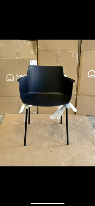 Sedia Altea beige gambe acciaio