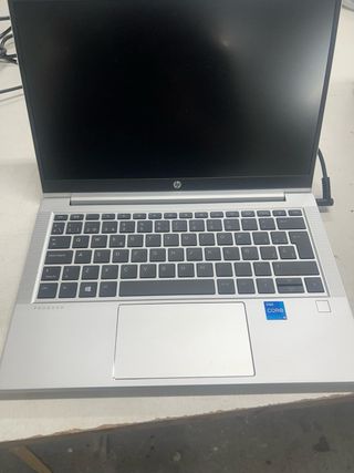 Portátil HP ProBook 430 G8