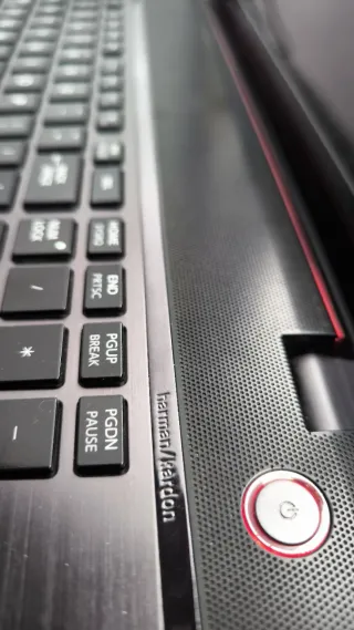 Portátil Gaming Toshiba Qosmio X75