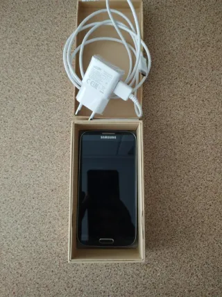 Samsung Galaxy S4 Negro + Cargador
