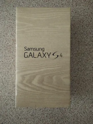 Samsung Galaxy S4 Negro + Cargador