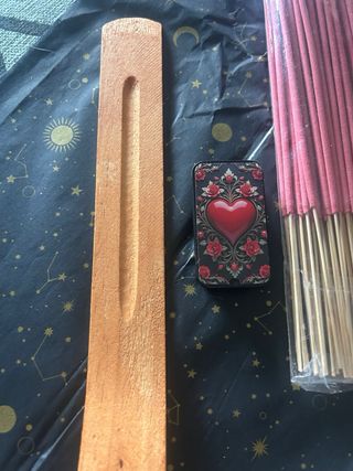 Lote incienso madera y plástico