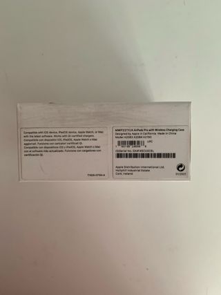 Caja cargador AirPods Pro + Almohadillas T M