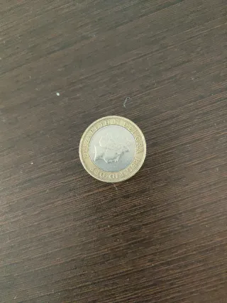 Moneda Reina Isabel Reino Unido