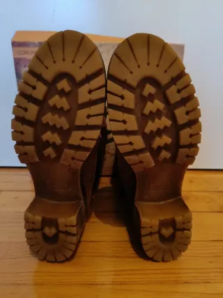 Botines piel marrón. Tacón 5 cm. talla 41